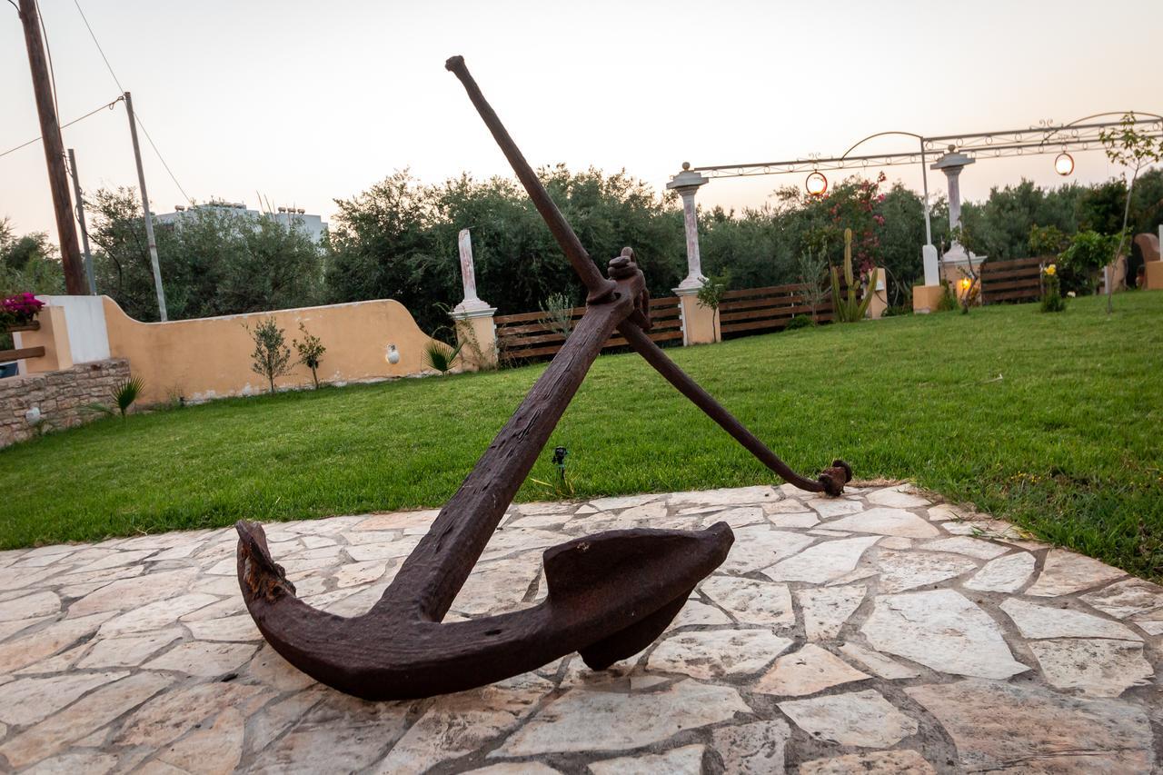 Ta Spitakia Tsarbopoulos Kyparissia Buitenkant foto
