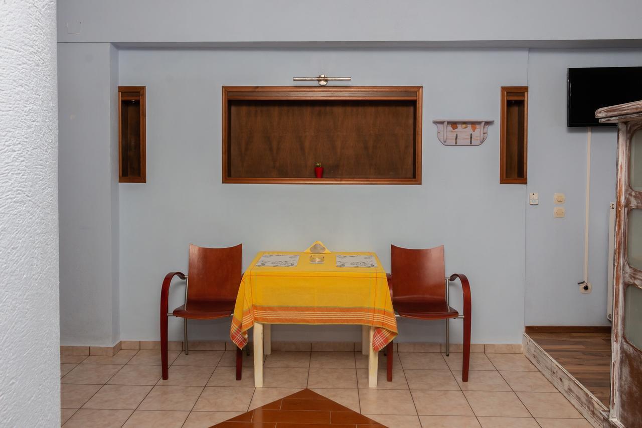 Ta Spitakia Tsarbopoulos Kyparissia Buitenkant foto