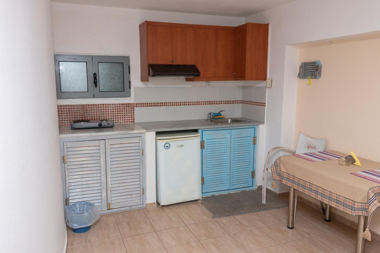 Ta Spitakia Tsarbopoulos Kyparissia Buitenkant foto