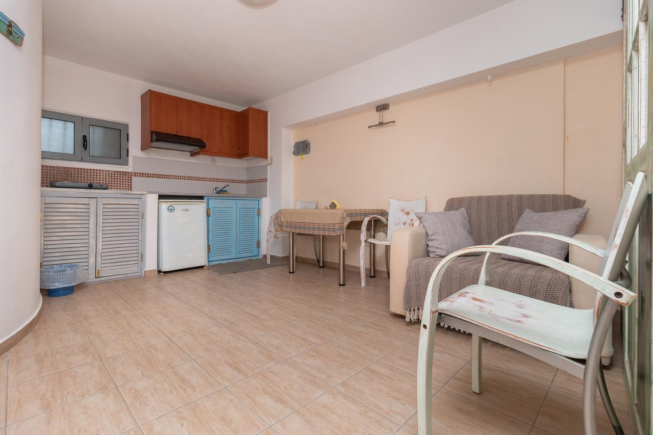 Ta Spitakia Tsarbopoulos Kyparissia Buitenkant foto